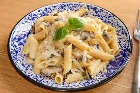 Kremalı Mantarlı Penne